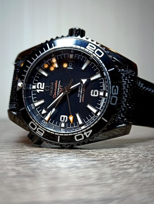 Годинник Omega Planet Ocean Seamaster