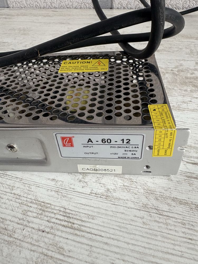Імпульсний блок живлення А-60-12V (5A)