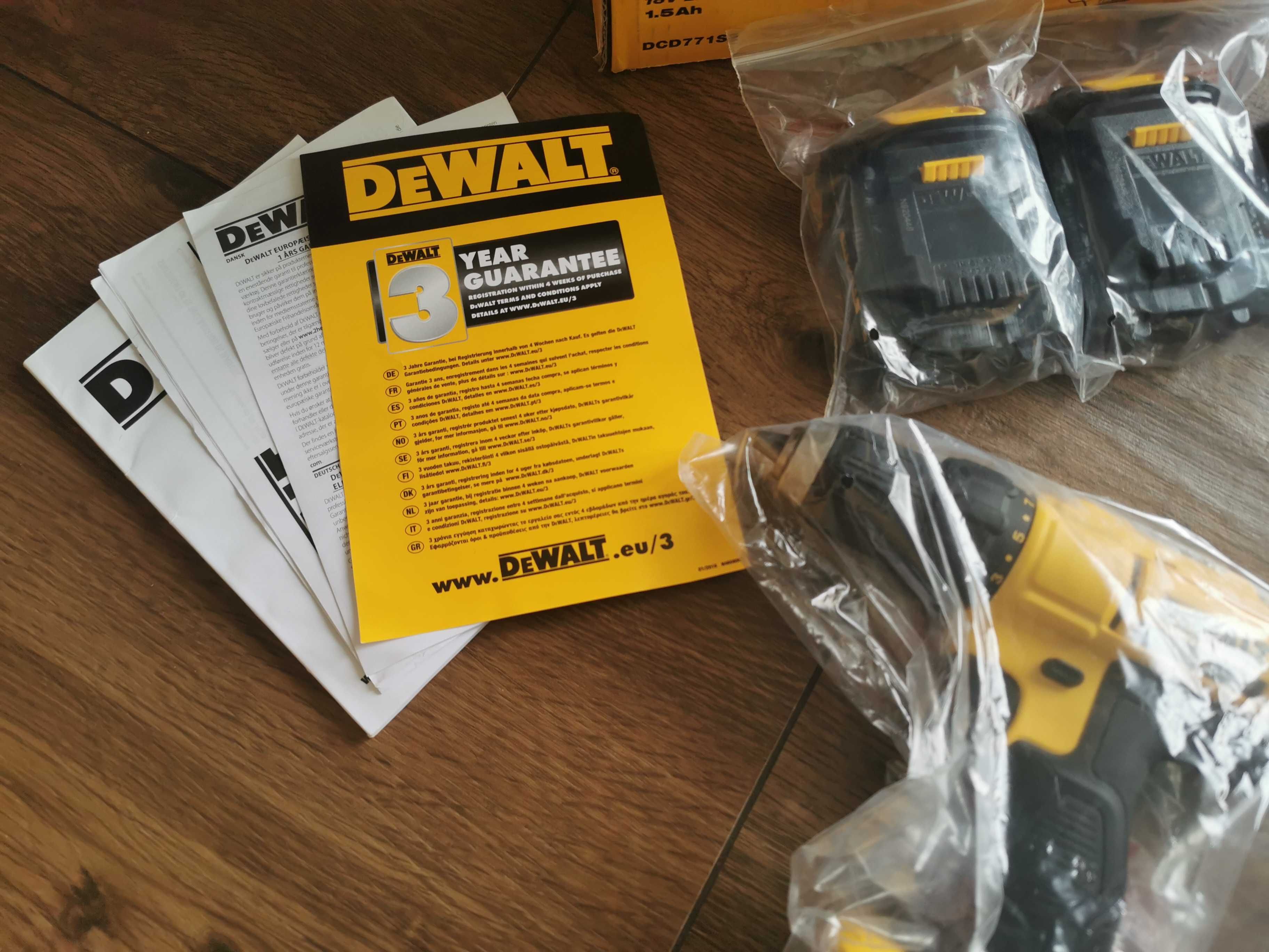Nowy zestaw DeWalt DCD771 S2 DCD771S2-QW 18V 2xaku Gwarancja 08.2026