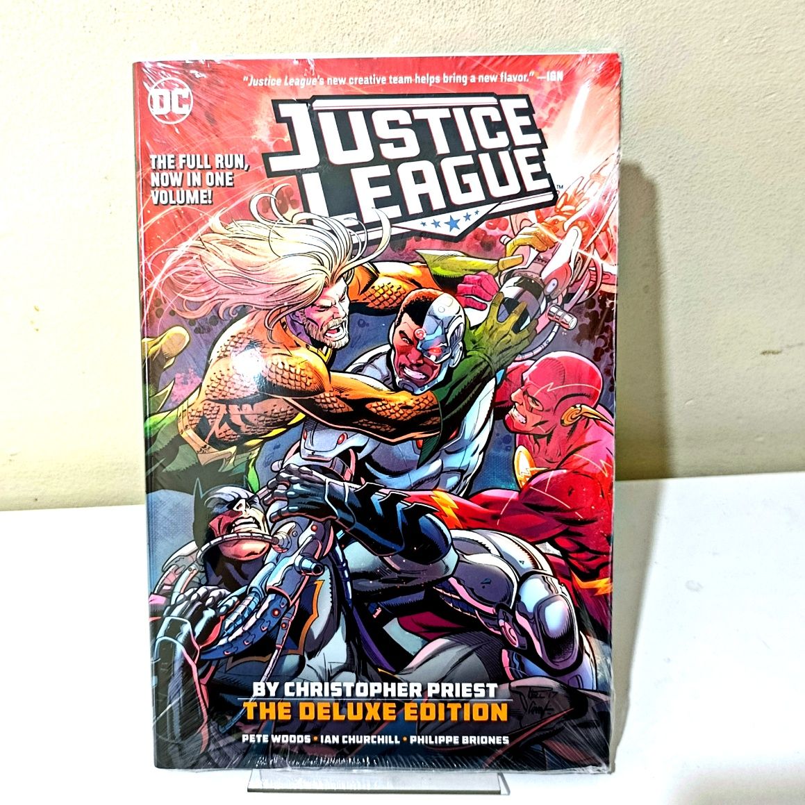 Justice League by Christopher Priest Deluxe Edition HC