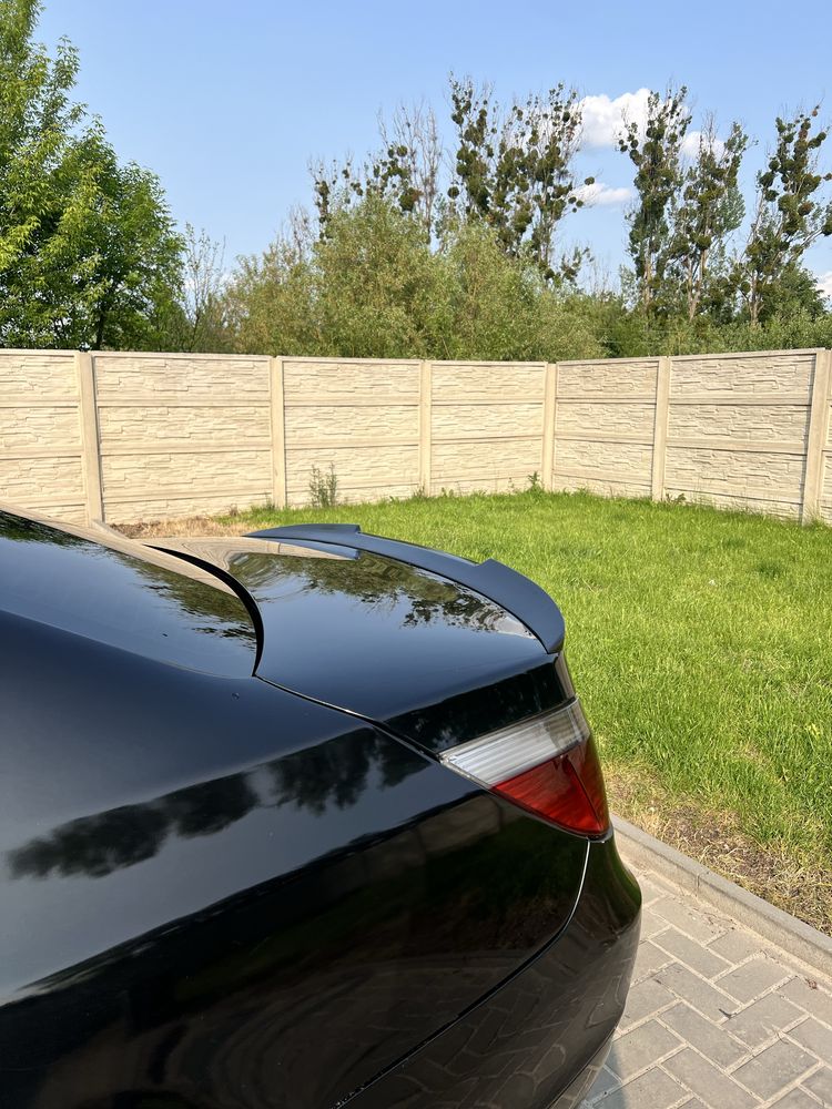 Продам БМВ Е60 525d m57 2005р