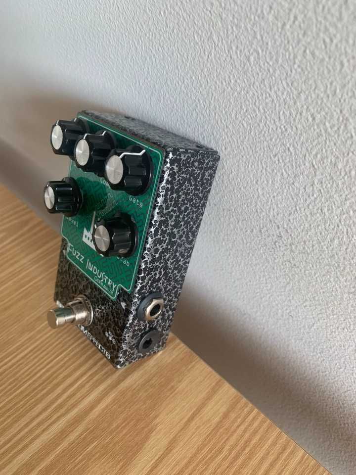 EFX Custom Effects - Fuzz Industry