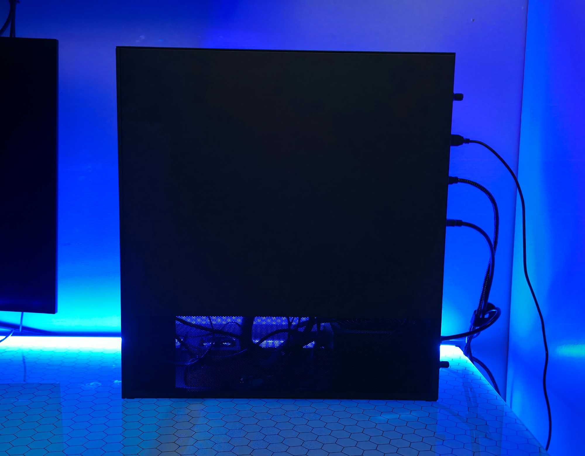 Komputer Gamingowy Ryzen 5 9600X, RX 9060XT, DDR5 32 GB, M2 1TB