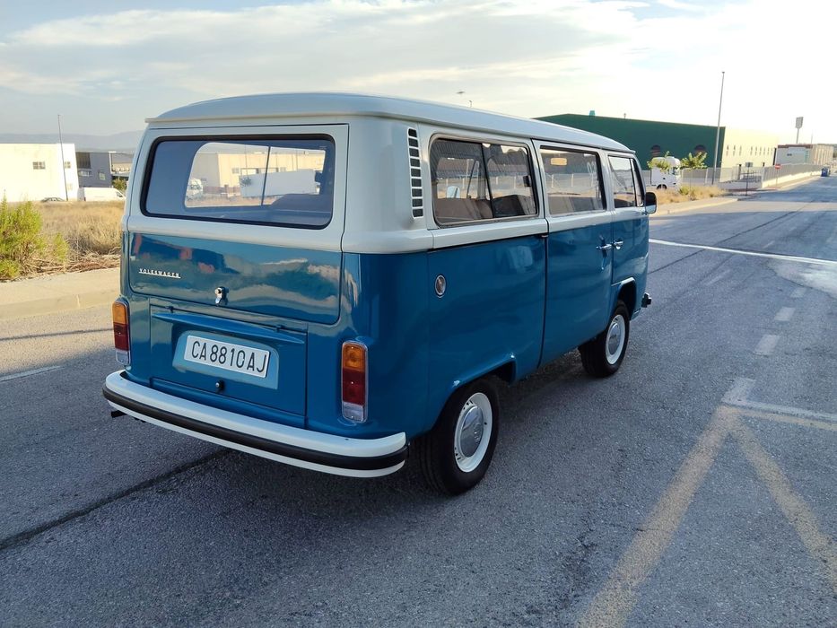 Volkswagen  Volkswagen T2 B Ogórek Bully Combi