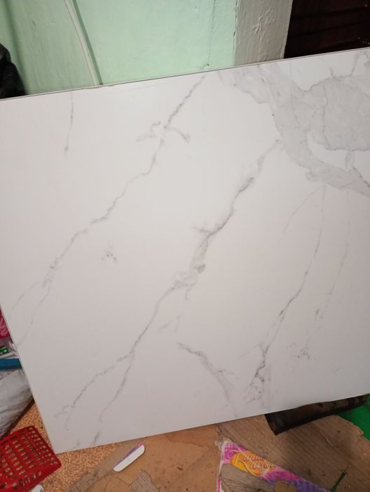 Продам електрообігрівач на стіну