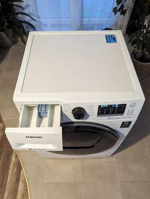 продаю прально-сушильну машину,8/6 кг Samsung WD80K5400OW телефонуйте