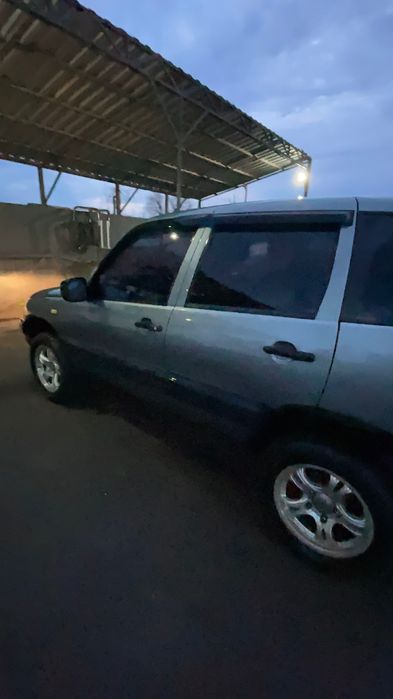 Нива Шевроле 2006