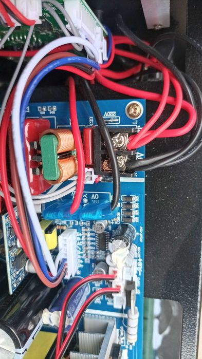 Ремонт інверторів, ББЖ, стабілізаторів. Ремонт автомагнітол.