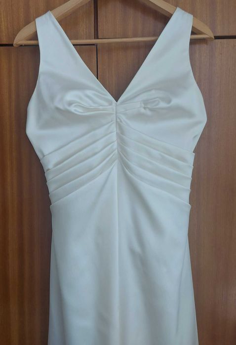 suknia ślubna z trenem rozmiar S szyta na miarę