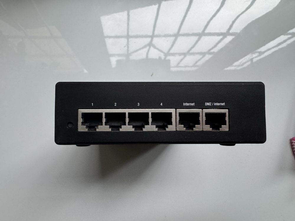 VPN-Маршрутизатор Cisco RV042 Dual WAN (RV042-EU)