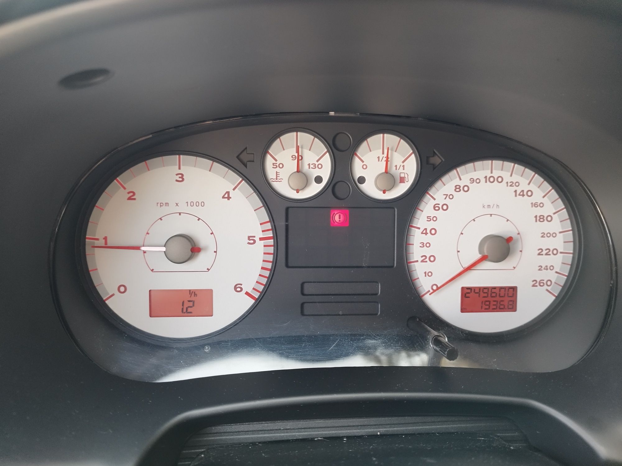 SEAT Leon FR 1.9TDI 150cv, nacional 249mil klm