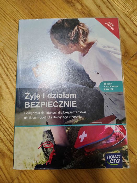 Używany podręcznik Żyję i działam BEZPIECZNIE Nowe Wydanie