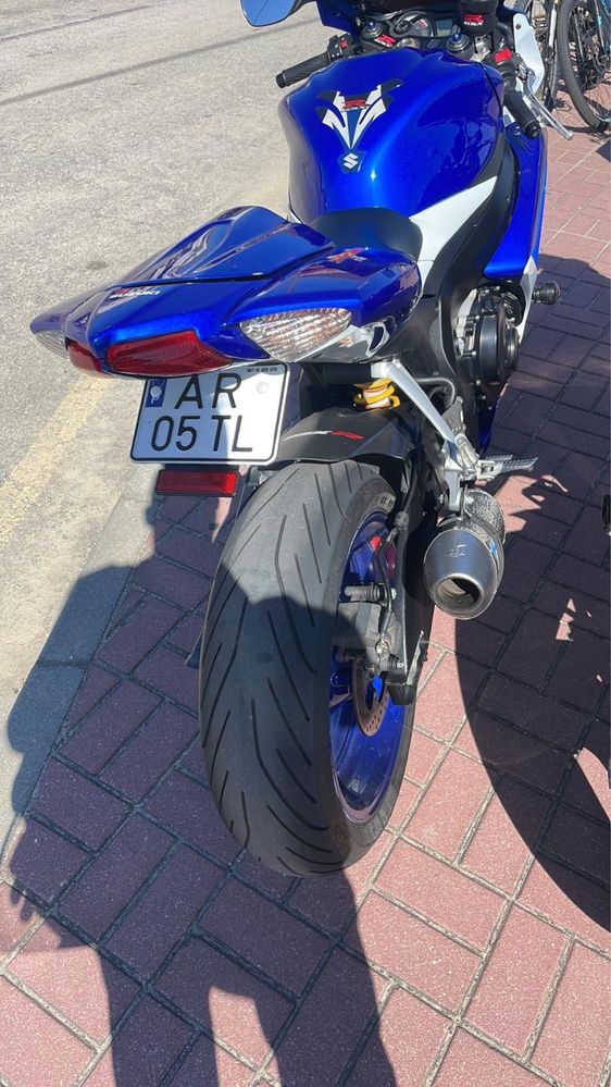 Suzuki GSXR 750***