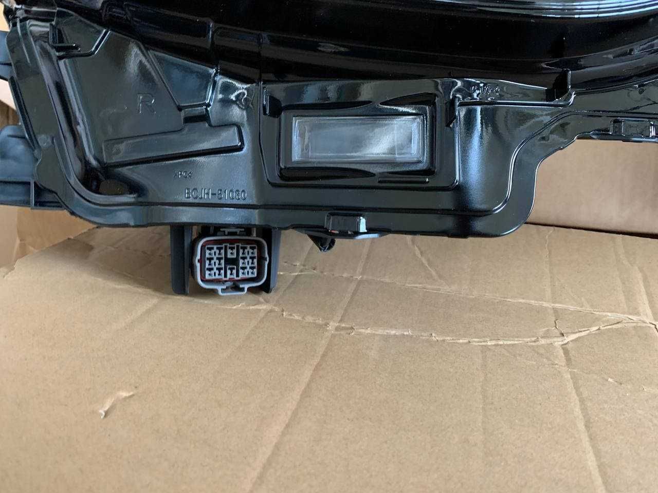Фары LED  Mazda 3 2019 2020 фара Лед  BDTW-51-040C  BCJH-51-030K