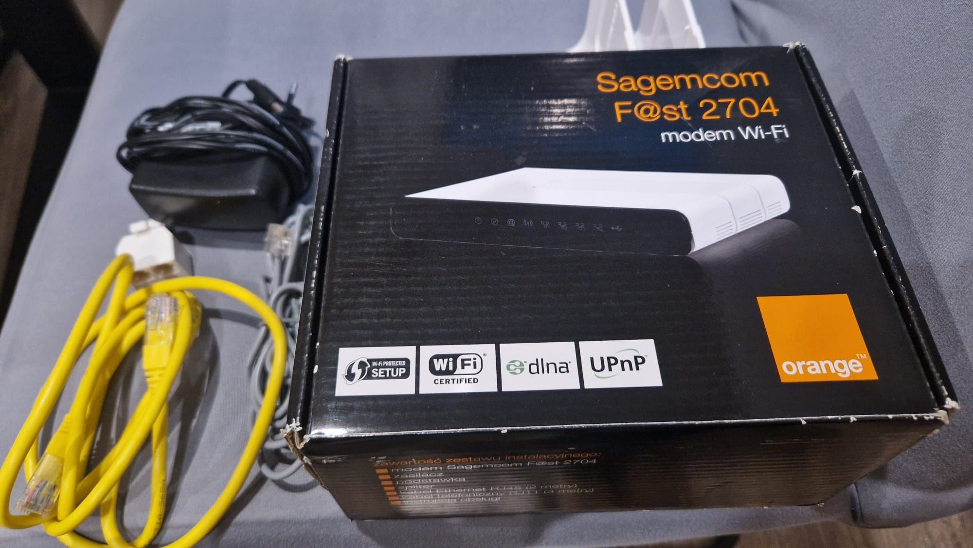 Router z modemem Wi-Fi Sagemcom Fast 2704