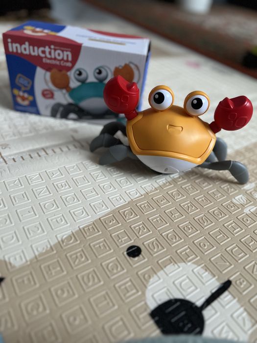 Іграшка Краб на батарейках