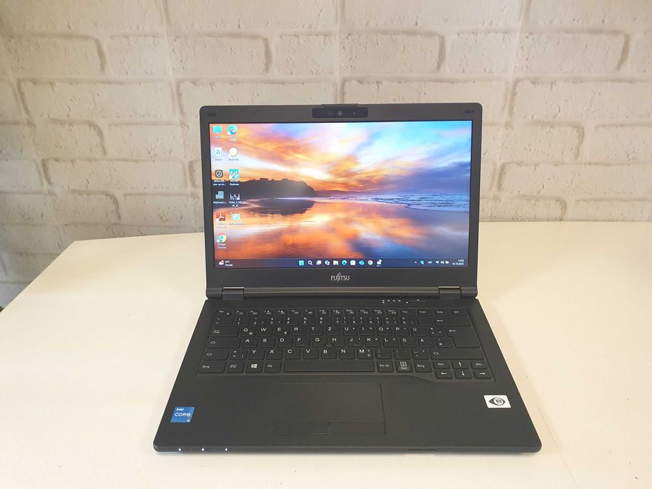 Ноутбук для работы Fujitsu E5411∎i3-1115G4∎SSD∎Full HD∎Гар-я 2 года