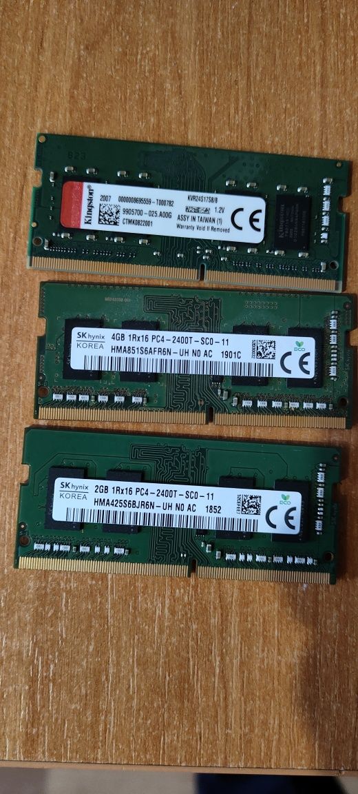 ОЗУ , 2-4-8 ГБ   Оперативна память  частота 2400 ddr4 ціна в описі .