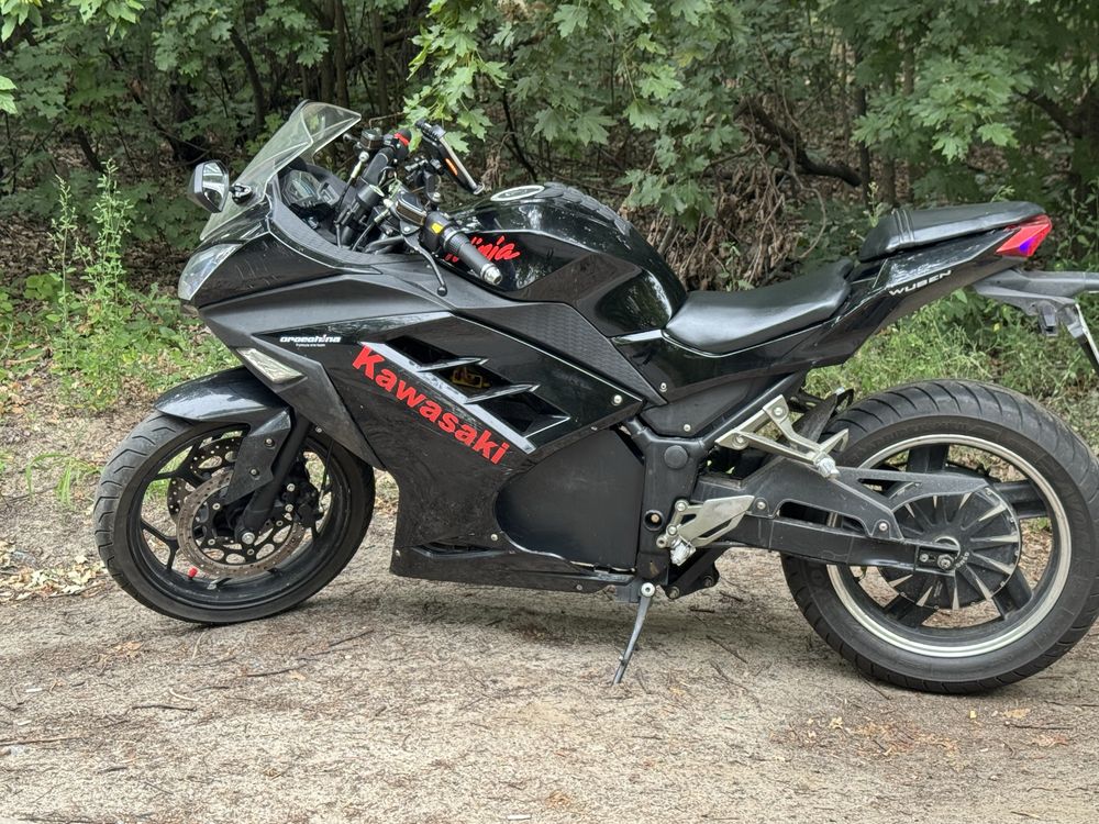 Електро мотоцикл Kawasaki Ninja
