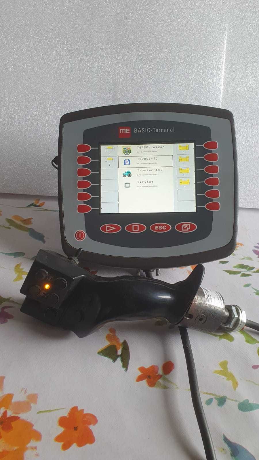 Terminal Isobus Muller Basic Section Control i Joystik , nawigacja