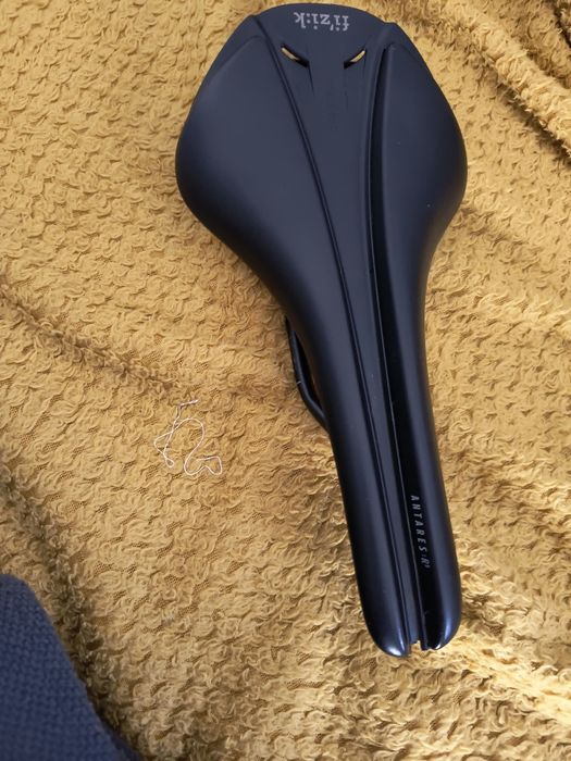 Siodełko Fizik ANTARES R5