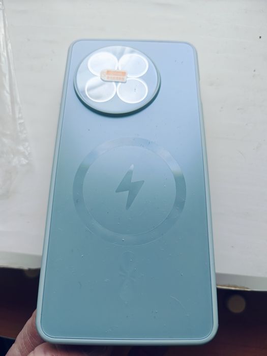 Продам чехол для oneplus 13r