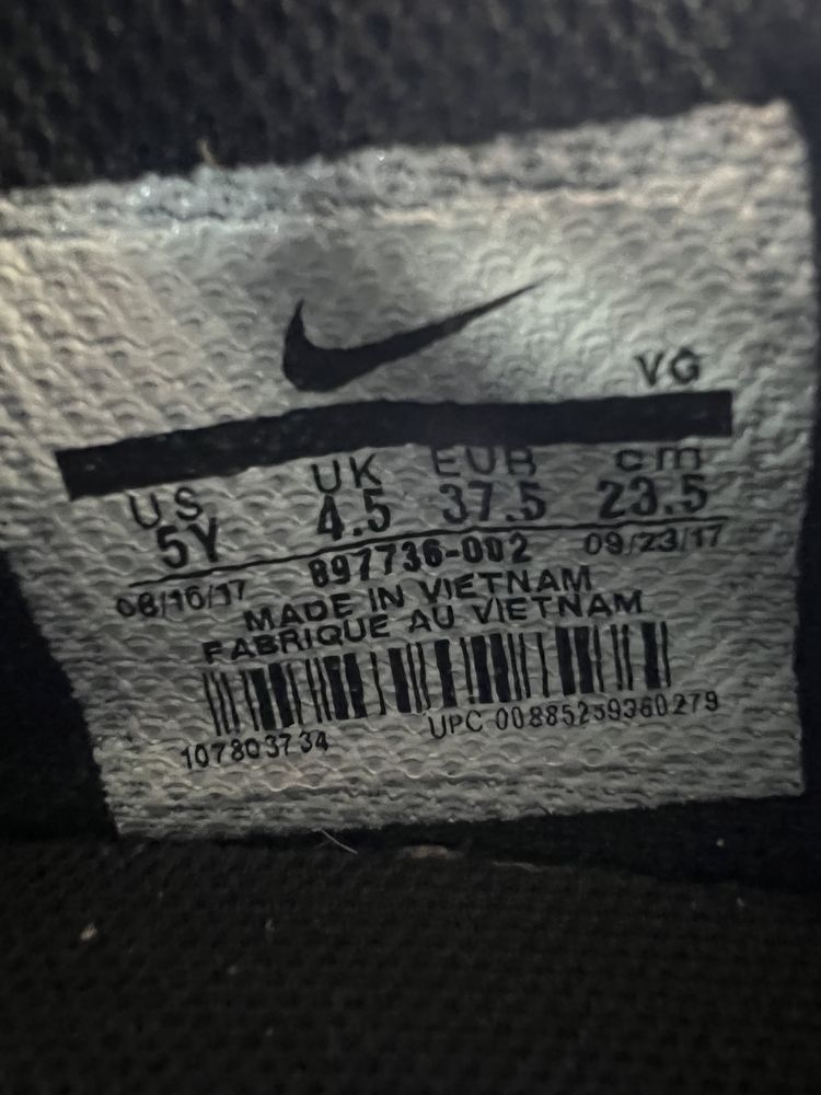 Кроссовки оригінал Nike TIEMPOX RIO IV 37.5р.23.5см.