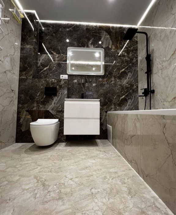 Продаж нової квартири неподалік центру міста