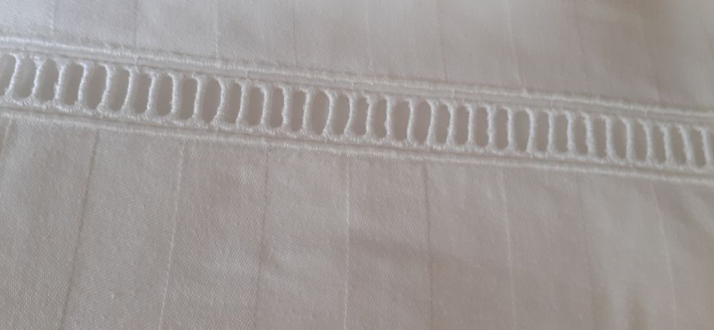 Bela e grande Capa de Edredom- Almofadões