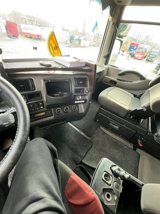 Оренда фури Renault MAGNUM, тягач з причепом. Можливий викуп.