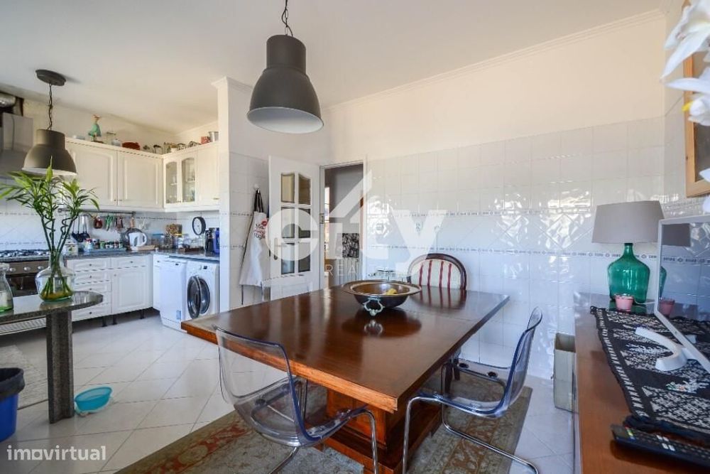 Apartamento T3 com box na Malveira - Conforto e tranquilidade