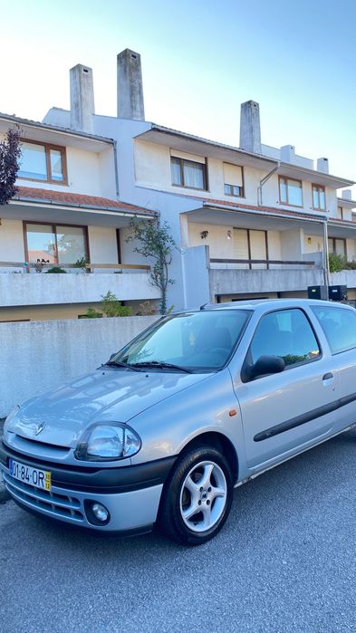 Vendo carro Clio 1.2