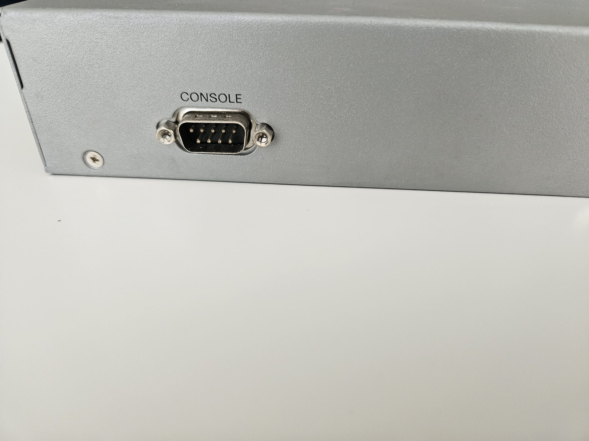 Switch Cisco SG300-52