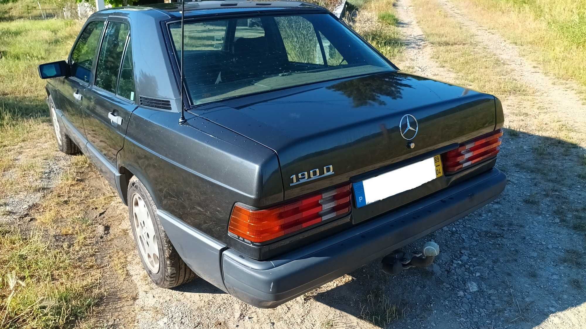 Excelente Mercedes-Benz 190D Clássico