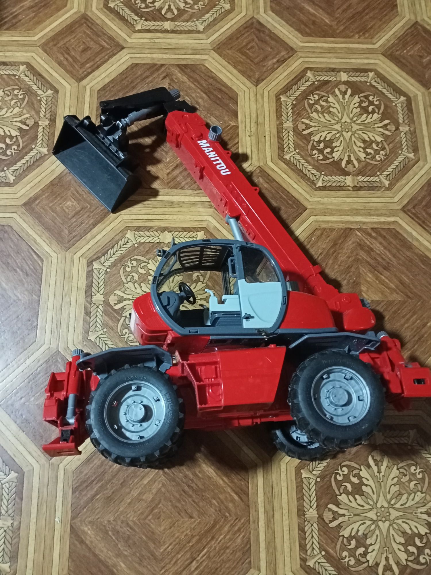 Продам детские игрушки