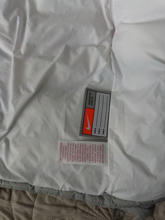 Куртка дівчинка Nike оригінал! 137-147 см