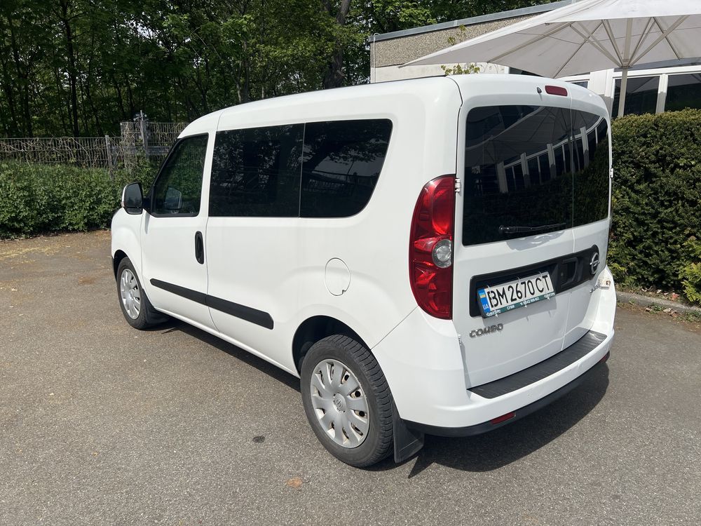 Opel combo 1,3 cdti