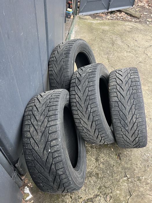 Nokian Hakkapelliitta R2 SUV 225/60/17 XL 103L