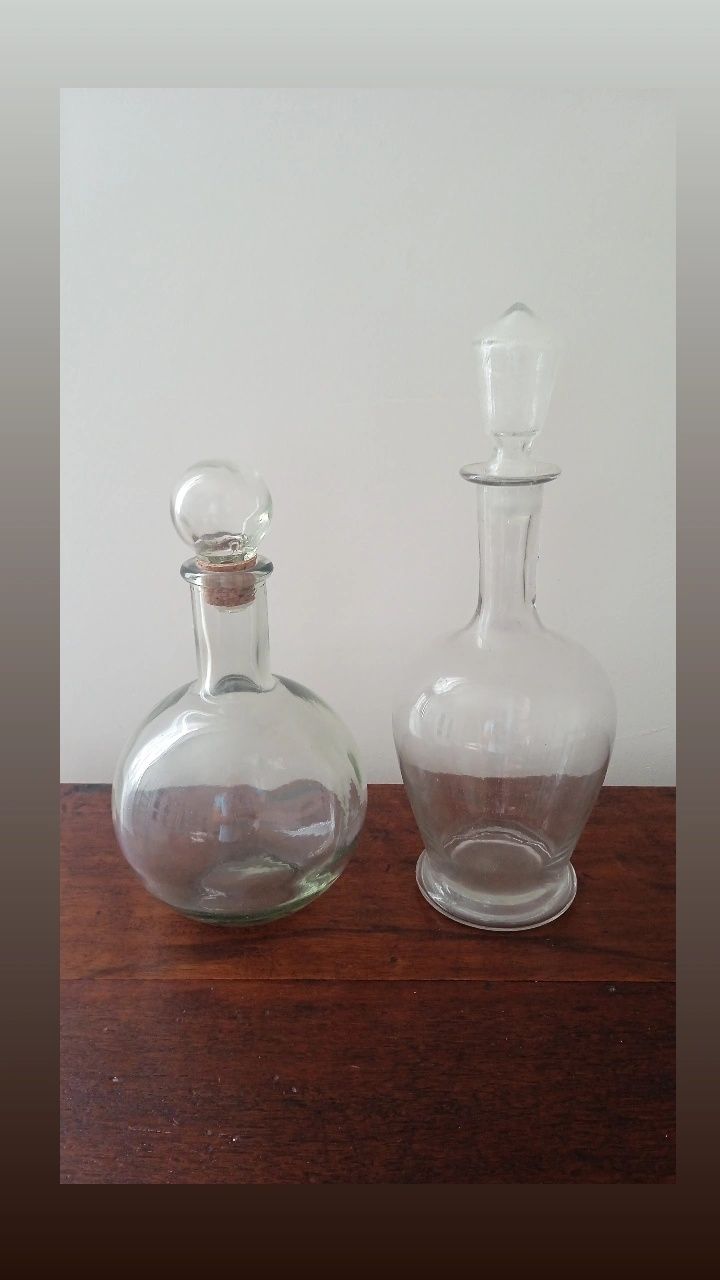 Garrafas antigas de vidro