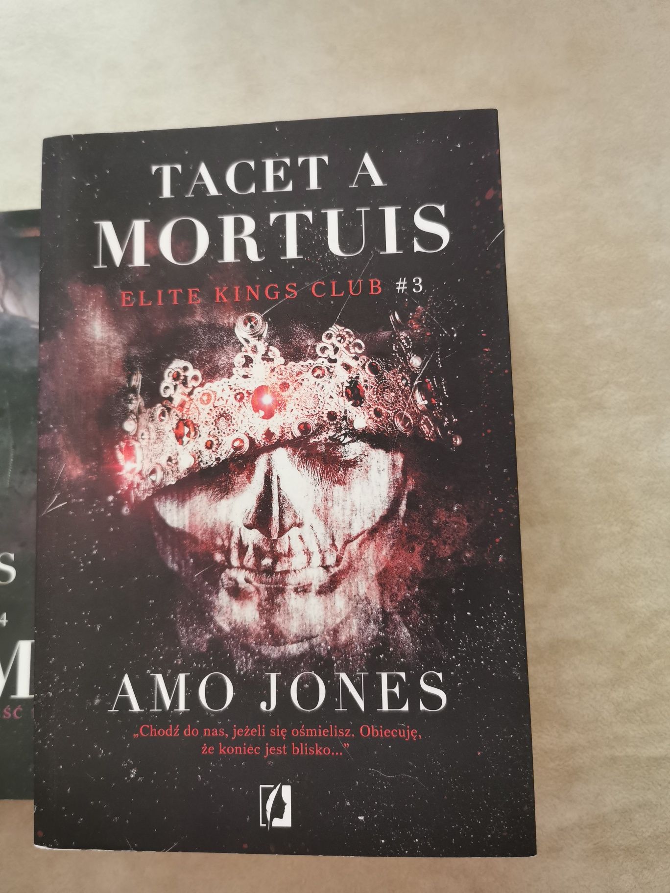 Seria Elite Kings Club Amo Jones srebrny łabędz marionetka Malum