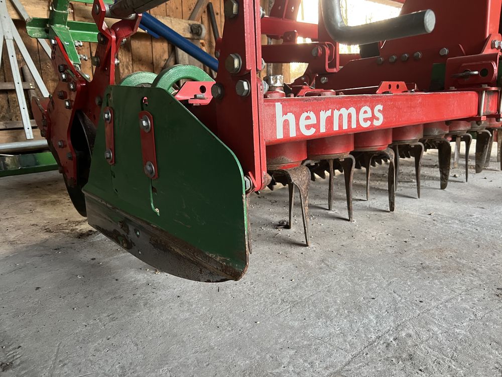 Brona wirowa Unia Hermes 3m z hydropakiem