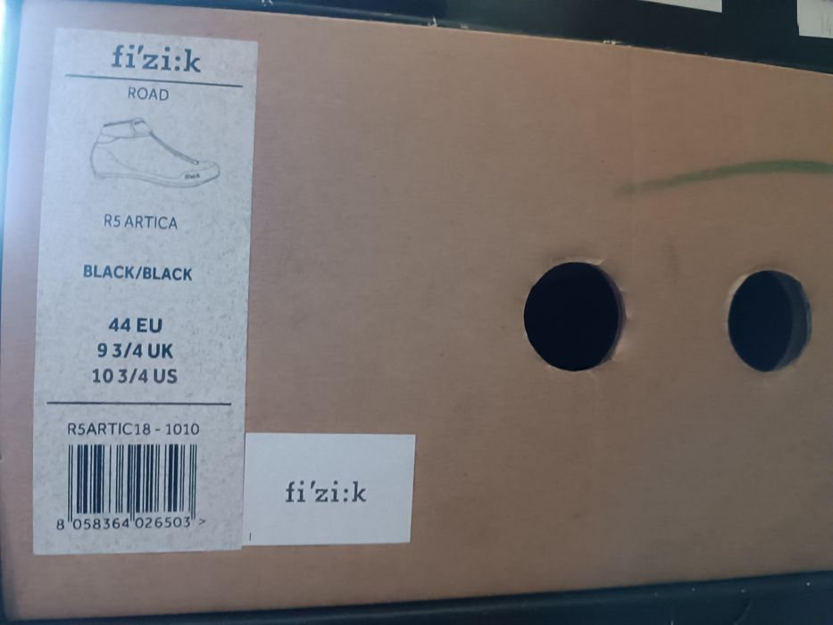 Zimowe buty szosowe Fizik R5 Artica rozm.44
