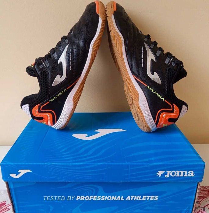 Football boors Joma origine