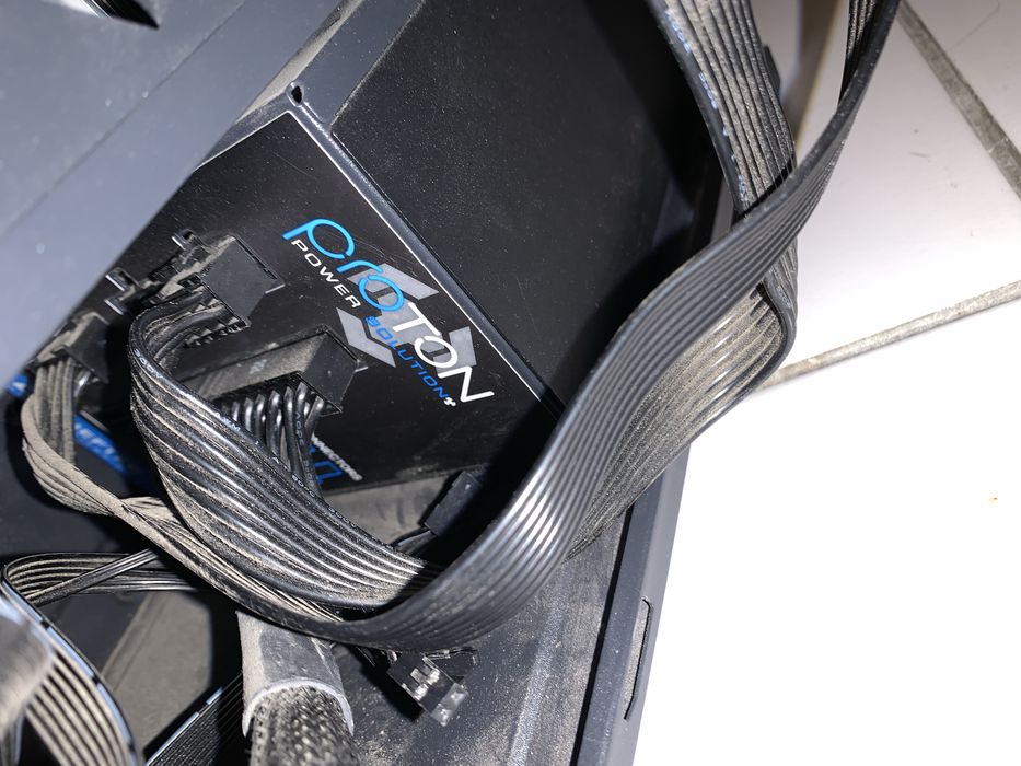 Tower cougar mx330 black + PSU + cpu fan