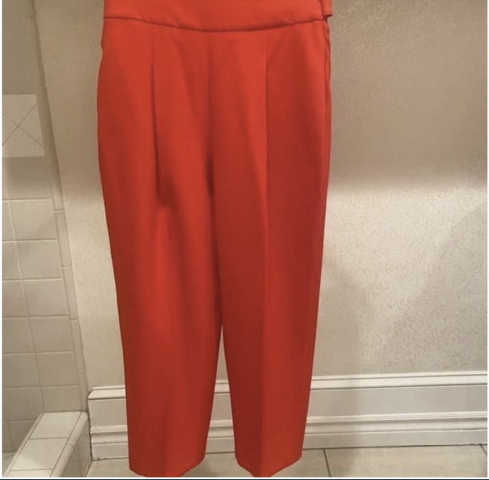 Червоні штани Zara