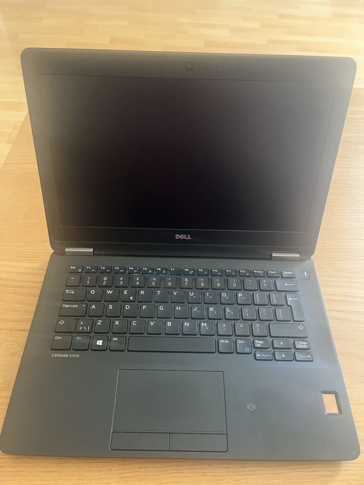 Dell Latitude E7270 i5 8GB RAM laptop