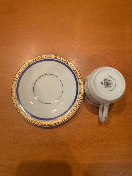 Conjunto de café Quinta Nova branco, azul e fio dourado