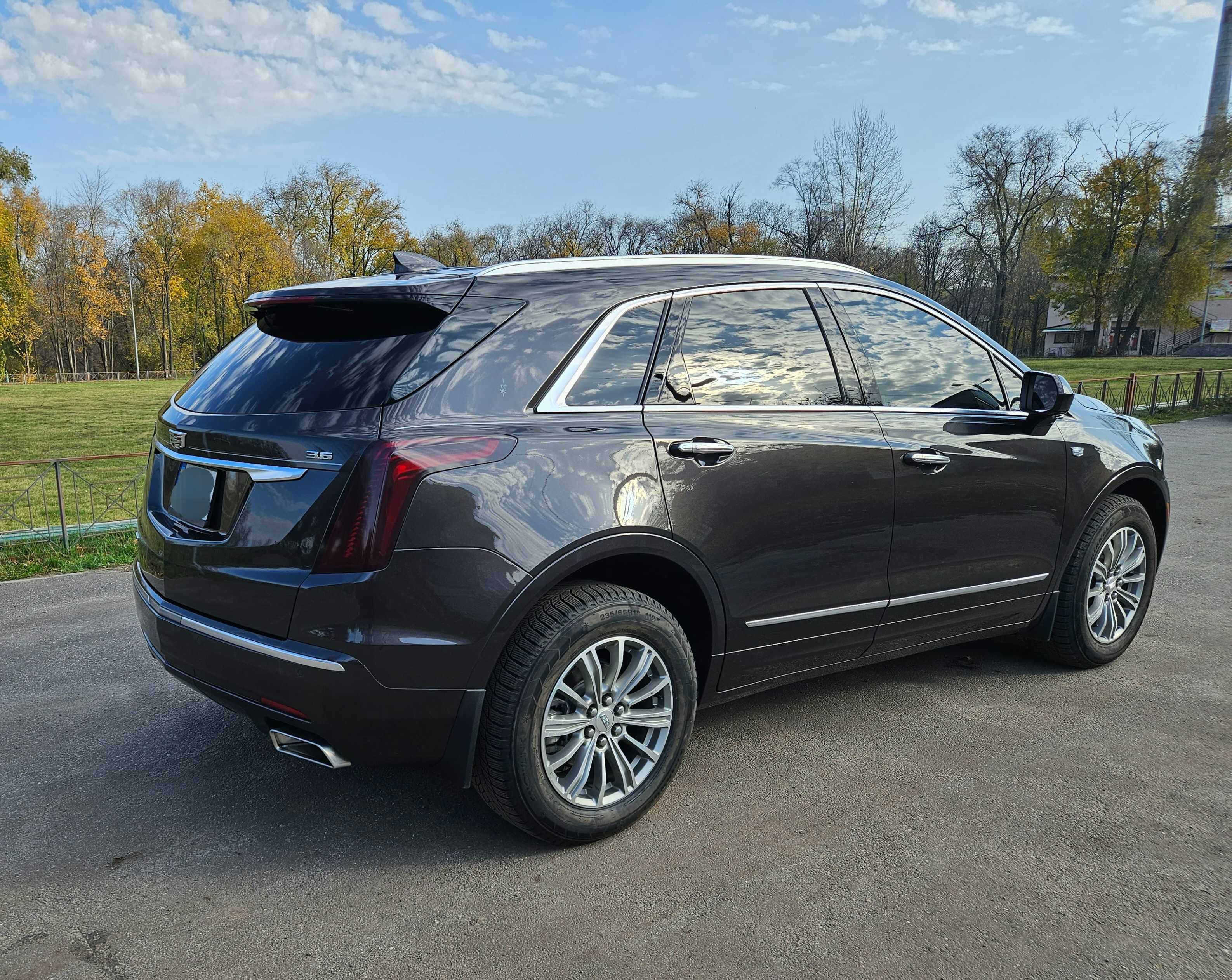 Cadillac XT5 Luxury AWD 2018 кроссовер