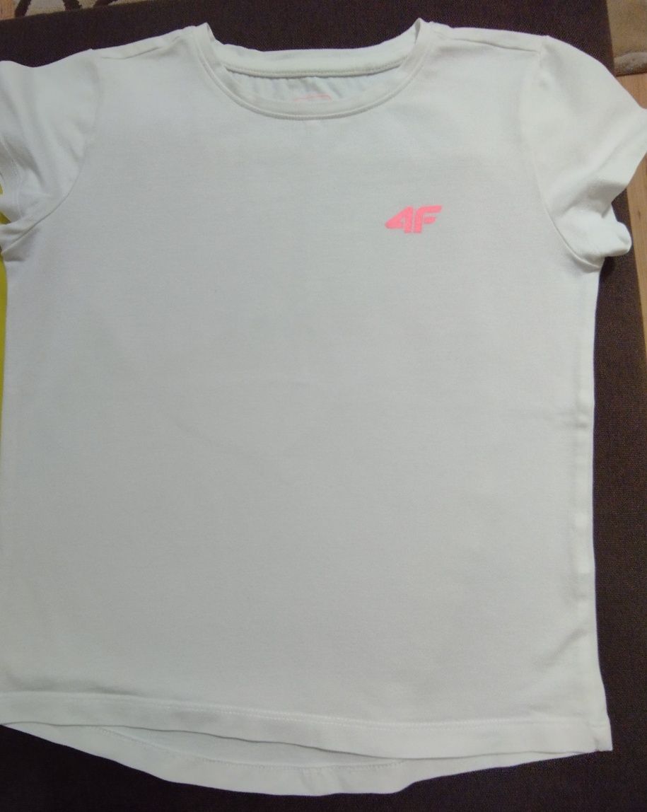 T-shirt 4f roz. 134