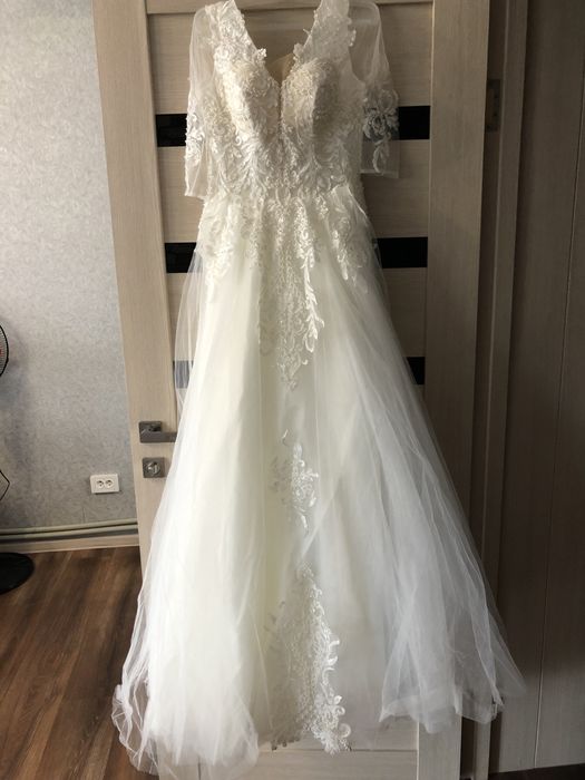 Весільна сукня плаття розмір S (44)